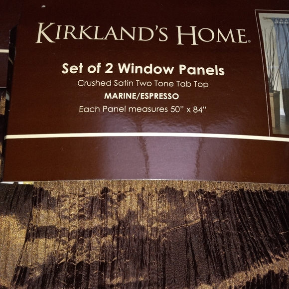 Beautiful Curtains - Picture 2 of 5